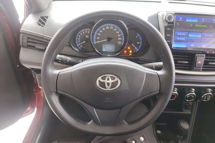 Used Toyota YARiS L Zhi Xiang 2017 1.5E CVT Dynamic Edition Steering Wheel