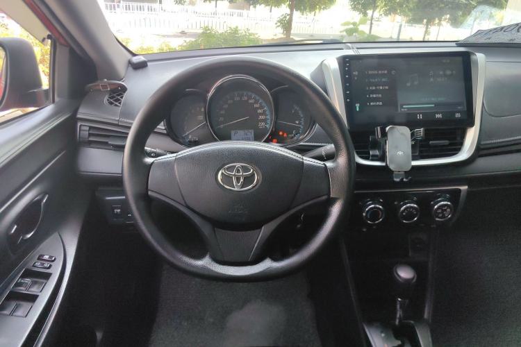 Used Toyota YARiS L Zhi Xiang 2017 1.5E CVT Dynamic Edition Steering Wheel
