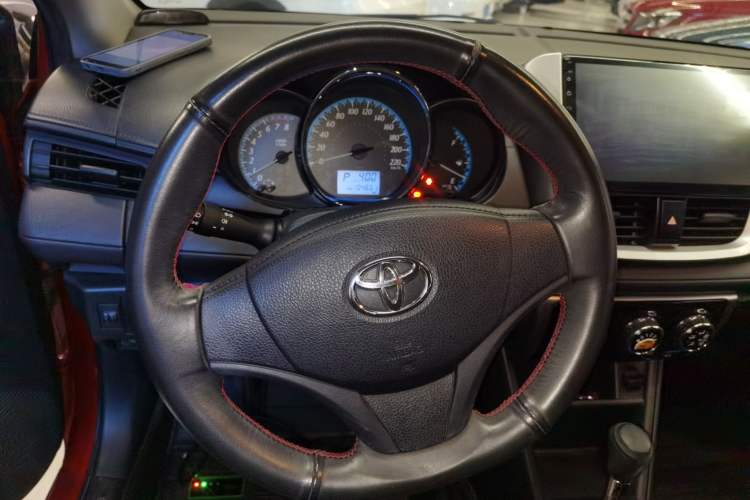 Used Toyota YARiS L Zhi Xiang 2017 1.5E CVT Dynamic Edition Steering Wheel