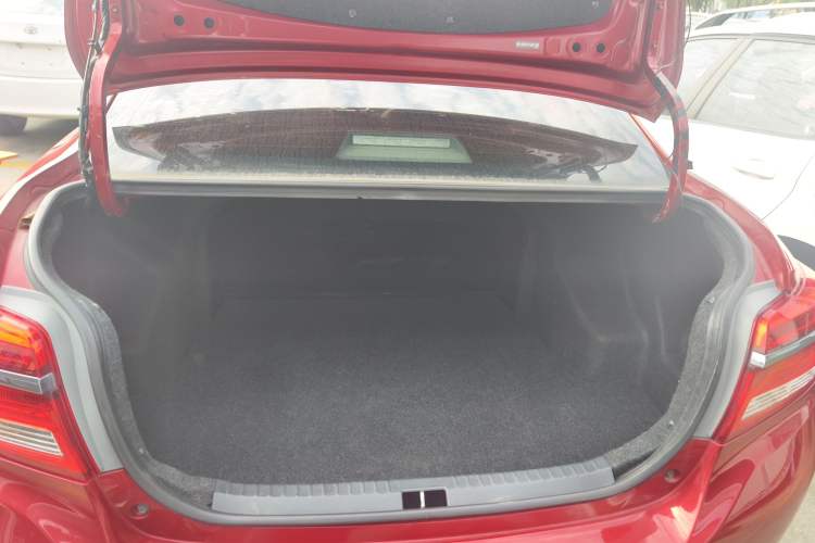 Used Toyota YARiS L Zhi Xiang 2017 1.5E CVT Dynamic Edition Trunk