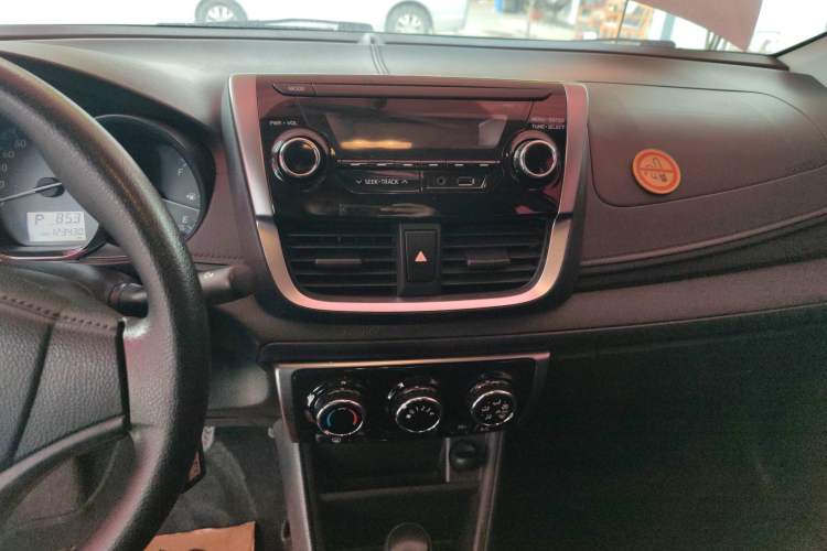 Used Toyota YARiS L Zhi Xiang 2017 1.5E CVT Dynamic Edition Audio And AC Panel