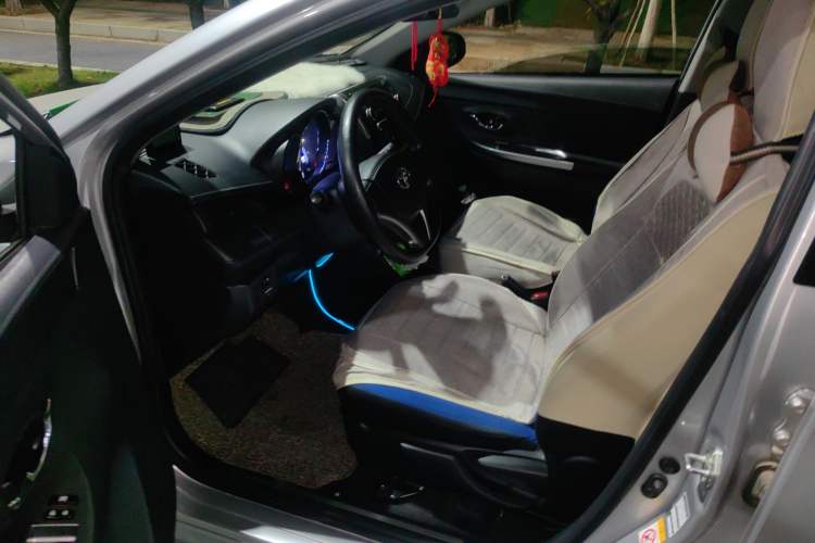Used Toyota YARiS L Zhi Xiang 2017 1.5G CVT Xuan Dong Skyroof Edition Driver Seat