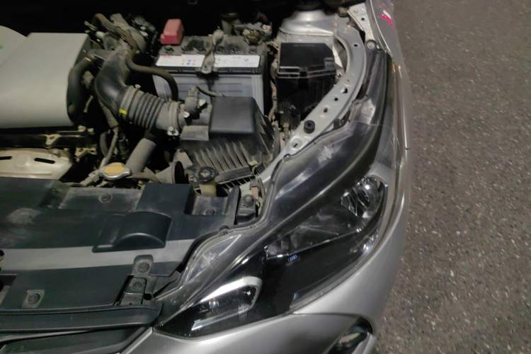 Used Toyota YARiS L Zhi Xiang 2017 1.5G CVT Xuan Dong Skyroof Edition Engine Bay Left