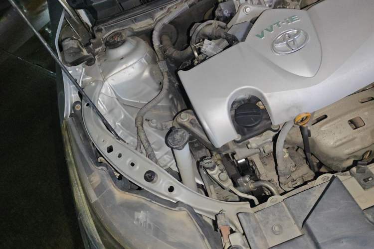 Used Toyota YARiS L Zhi Xiang 2017 1.5E CVT Dynamic Edition Engine Bay Right
