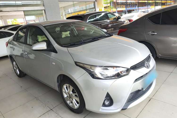 Used Toyota YARiS L Zhi Xiang 2017 1.5E CVT Dynamic Edition Front Right 45 Deg