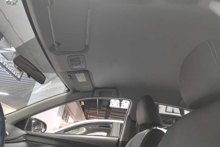 Used Toyota YARiS L Zhi Xiang 2017 1.5E CVT Dynamic Edition Headliner