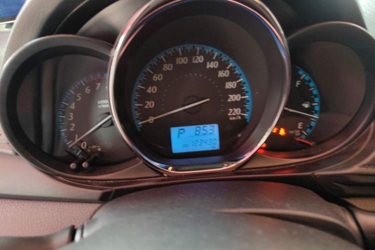 Used Toyota YARiS L Zhi Xiang 2017 1.5E CVT Dynamic Edition Instrument Cluster