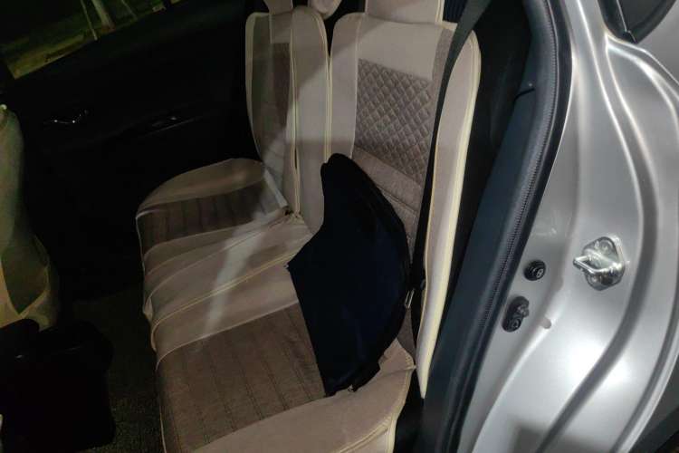 Used Toyota YARiS L Zhi Xiang 2017 1.5G CVT Xuan Dong Skyroof Edition Left Rear Seat