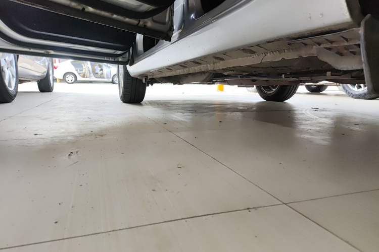 Used Toyota YARiS L Zhi Xiang 2017 1.5E CVT Dynamic Edition Left Side Sill