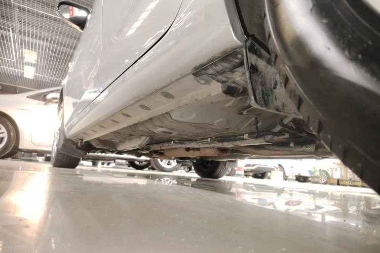 Used Toyota YARiS L Zhi Xiang 2017 1.5E CVT Dynamic Edition Left Side Sill