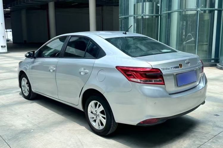 Used Toyota YARiS L Zhi Xiang 2017 1.5E CVT Dynamic Edition Rear Right 45 Deg
