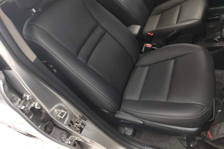 Used Toyota YARiS L Zhi Xiang 2017 1.5E CVT Dynamic Edition Right Front Seat
