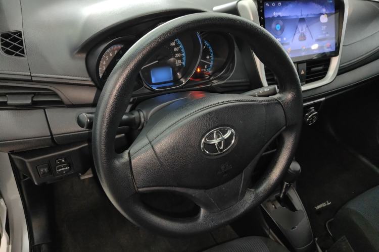Used Toyota YARiS L Zhi Xiang 2017 1.5E CVT Dynamic Edition Steering Wheel
