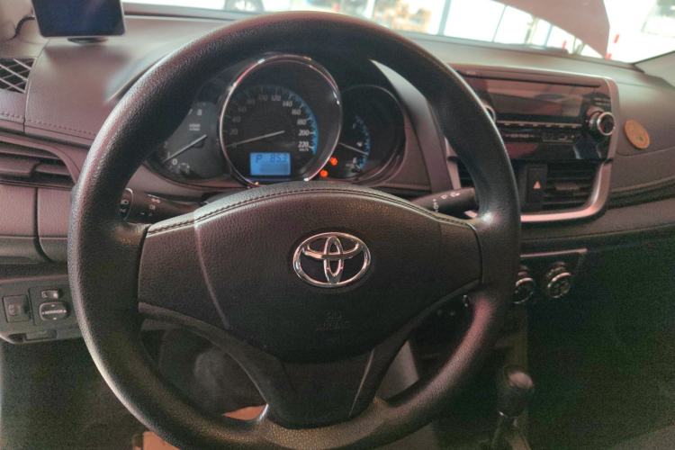 Used Toyota YARiS L Zhi Xiang 2017 1.5E CVT Dynamic Edition Steering Wheel