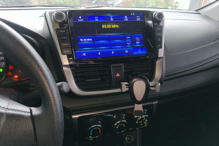 Used Toyota YARiS L Zhi Xiang 2017 1.5E CVT Dynamic Edition Audio And AC Panel