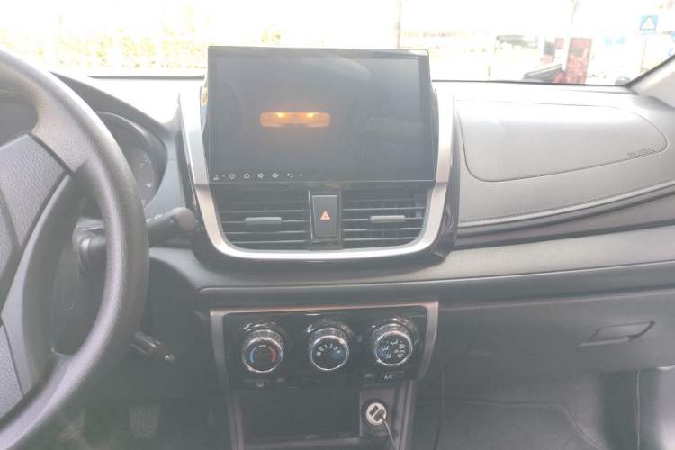 Used Toyota YARiS L Zhi Xiang 2017 1.3E Manual Charm Edition Audio And AC Panel