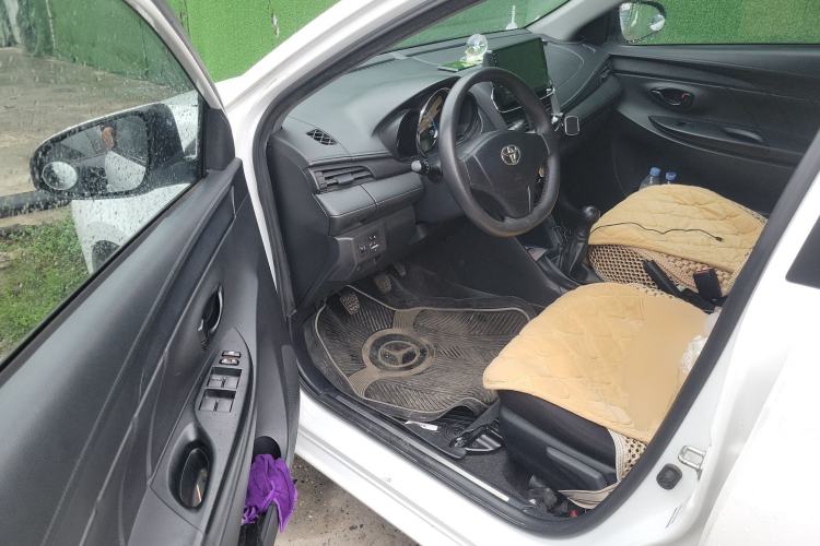 Used Toyota YARiS L Zhi Xiang 2017 1.5E Manual Charm Edition Driver Seat