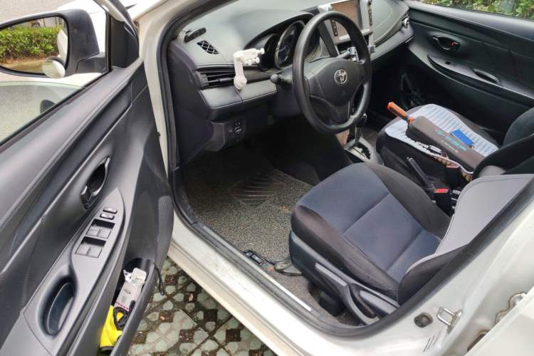 Used Toyota YARiS L Zhi Xiang 2017 1.5E CVT Dynamic Edition Driver Seat