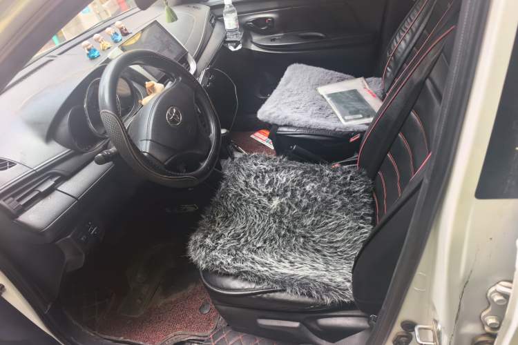 Used Toyota YARiS L Zhi Xiang 2017 1.5E CVT Dynamic Edition Driver Seat