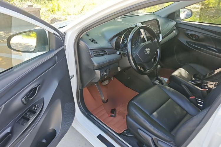 Used Toyota YARiS L Zhi Xiang 2017 1.5E CVT Dynamic Edition Driver Seat