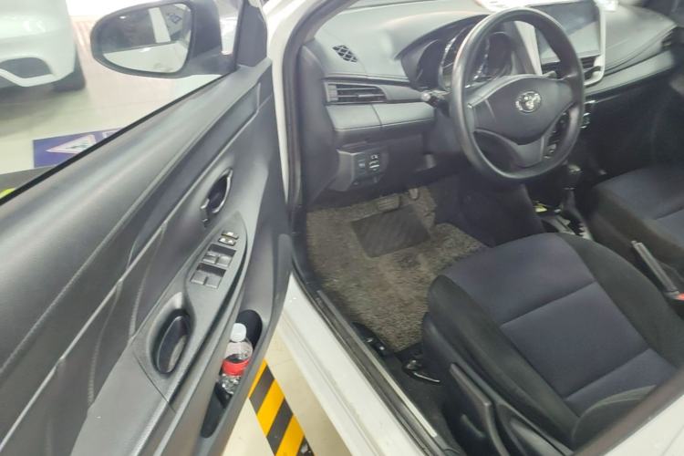 Used Toyota YARiS L Zhi Xiang 2017 1.5E CVT Dynamic Edition Driver Seat