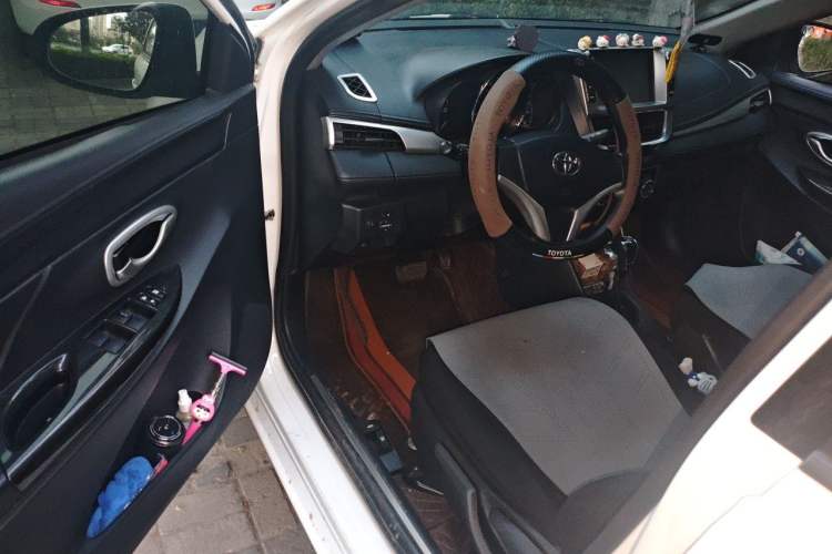 Used Toyota YARiS L Zhi Xiang 2017 1.5E CVT Dynamic Edition Driver Seat