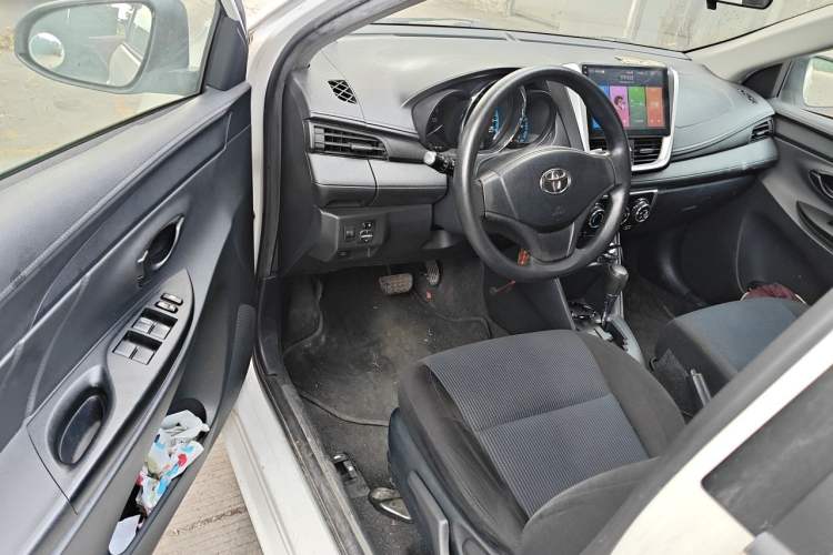 Used Toyota YARiS L Zhi Xiang 2017 1.5E CVT Dynamic Edition Driver Seat
