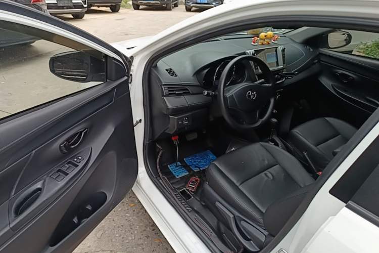 Used Toyota YARiS L Zhi Xiang 2017 1.5E CVT Dynamic Edition Driver Seat