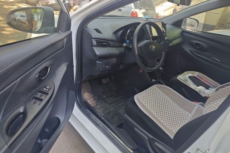 Used Toyota YARiS L Zhi Xiang 2017 1.5E CVT Dynamic Edition Driver Seat