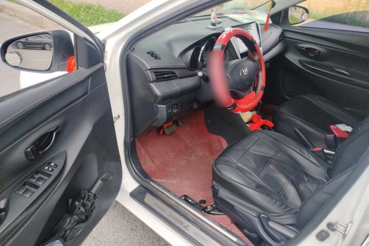 Used Toyota YARiS L Zhi Xiang 2017 1.5E CVT Dynamic Edition Driver Seat