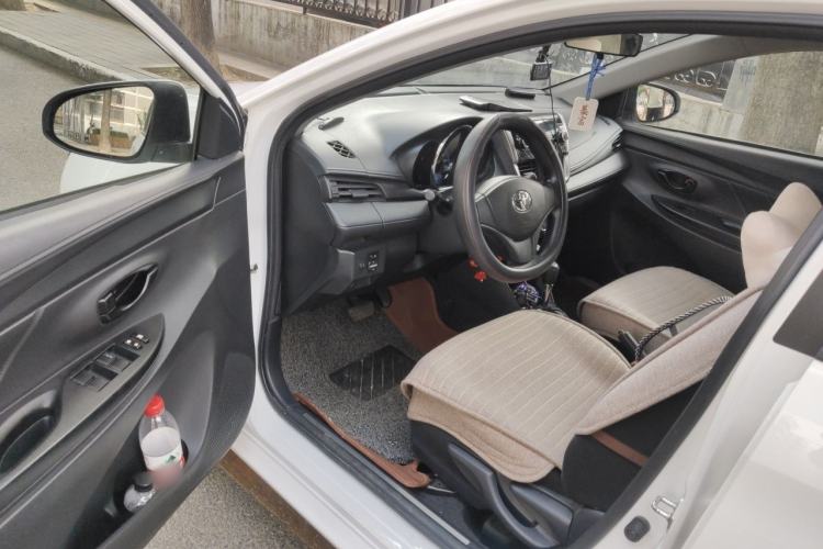 Used Toyota YARiS L Zhi Xiang 2017 1.5E CVT Dynamic Edition Driver Seat