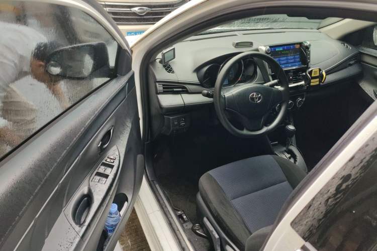 Used Toyota YARiS L Zhi Xiang 2017 1.5E CVT Dynamic Edition Driver Seat