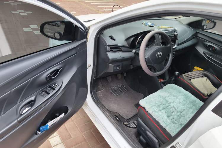 Used Toyota YARiS L Zhi Xiang 2017 1.3L Manual Dynamic Edition Driver Seat
