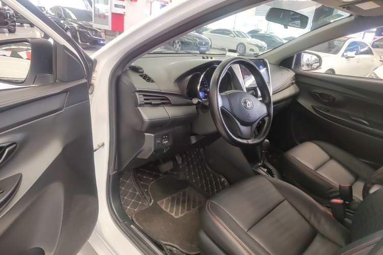 Used Toyota YARiS L Zhi Xiang 2017 1.5E CVT Dynamic Edition Driver Seat