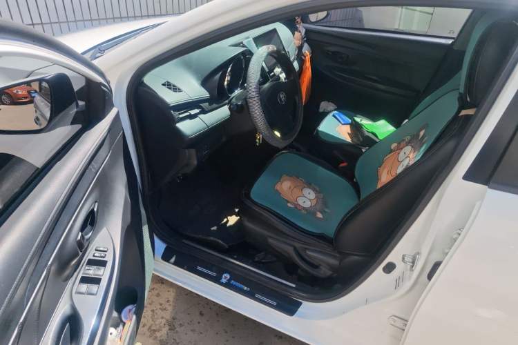 Used Toyota YARiS L Zhi Xiang 2017 1.5E CVT Dynamic Edition Driver Seat
