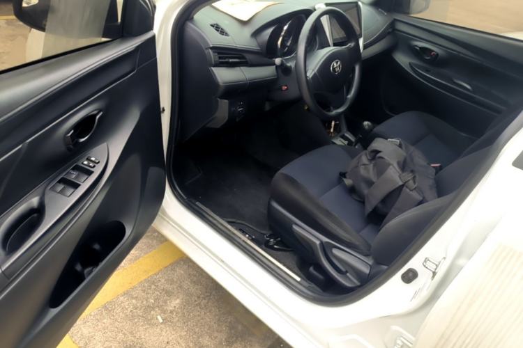 Used Toyota YARiS L Zhi Xiang 2017 1.5E CVT Dynamic Edition Driver Seat