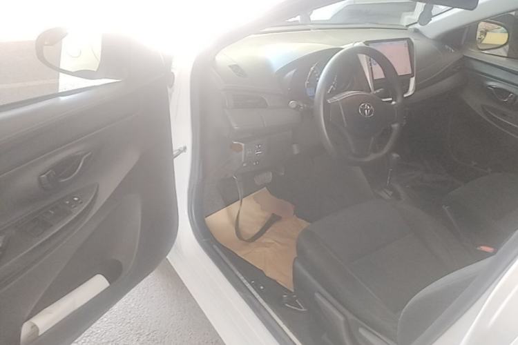 Used Toyota YARiS L Zhi Xiang 2017 1.5E CVT Dynamic Edition Driver Seat
