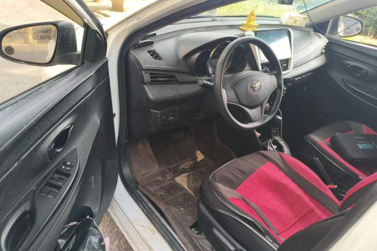 Used Toyota YARiS L Zhi Xiang 2017 1.5E CVT Dynamic Edition Driver Seat