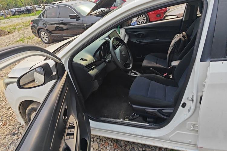 Used Toyota YARiS L Zhi Xiang 2017 1.5E CVT Dynamic Edition Driver Seat