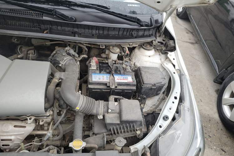 Used Toyota YARiS L Zhi Xiang 2017 1.5E Manual Charm Edition Engine Bay Left