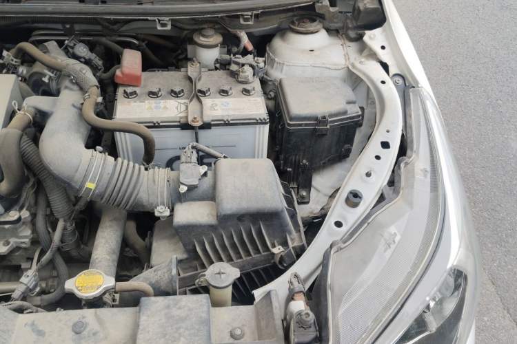 Used Toyota YARiS L Zhi Xiang 2017 1.5E CVT Dynamic Edition Engine Bay Left