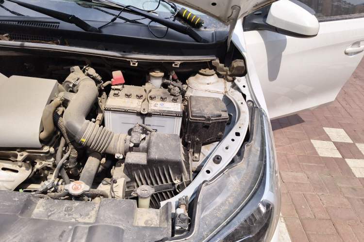 Used Toyota YARiS L Zhi Xiang 2017 1.3L Manual Dynamic Edition Engine Bay Left