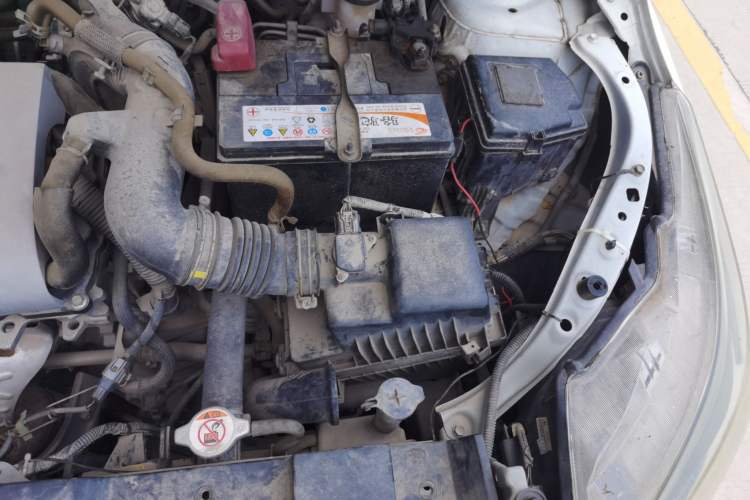 Used Toyota YARiS L Zhi Xiang 2017 1.5E CVT Dynamic Edition Engine Bay Left