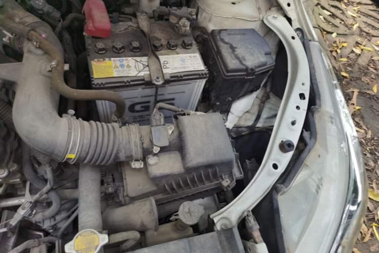 Used Toyota YARiS L Zhi Xiang 2017 1.5E CVT Dynamic Edition Engine Bay Left