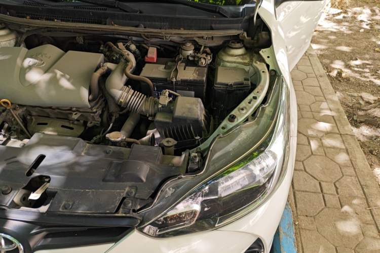 Used Toyota YARiS L Zhi Xiang 2017 1.5G CVT Xuan Dong Edition Engine Bay Left