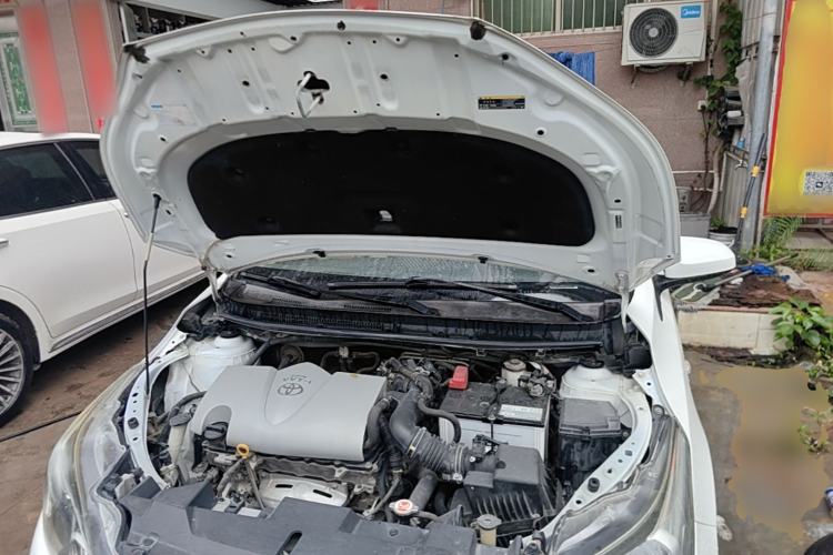 Used Toyota YARiS L Zhi Xiang 2017 1.5E CVT Dynamic Edition Engine Bay