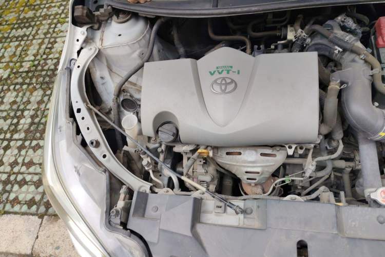 Used Toyota YARiS L Zhi Xiang 2017 1.5E CVT Dynamic Edition Engine Bay Right