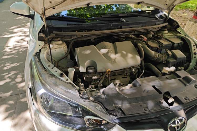 Used Toyota YARiS L Zhi Xiang 2017 1.5G CVT Xuan Dong Edition Engine Bay Right