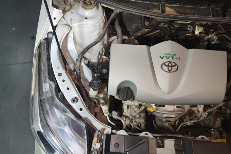 Used Toyota YARiS L Zhi Xiang 2017 1.5E CVT Dynamic Edition Engine Bay Right