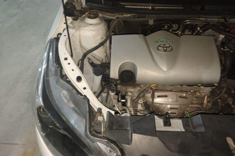 Used Toyota YARiS L Zhi Xiang 2017 1.5E CVT Dynamic Edition Engine Bay Right